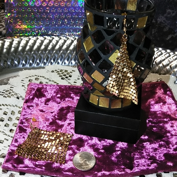 ☀️NEW CHIC GOLD CHAINMAIL DIAMOND SHAPED EARRINGS - Picture 4 of 4